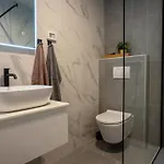 公寓 Chic Escape - Designer Oasis Near The