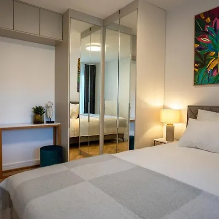 Chic Escape - Designer Oasis Near The Pula