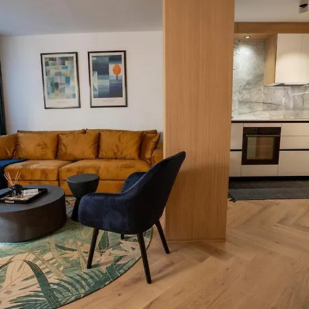 Chic Escape - Designer Oasis Near The * 普拉