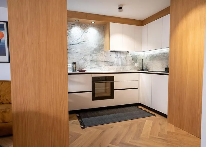 Chic Escape - Designer Oasis Near The *